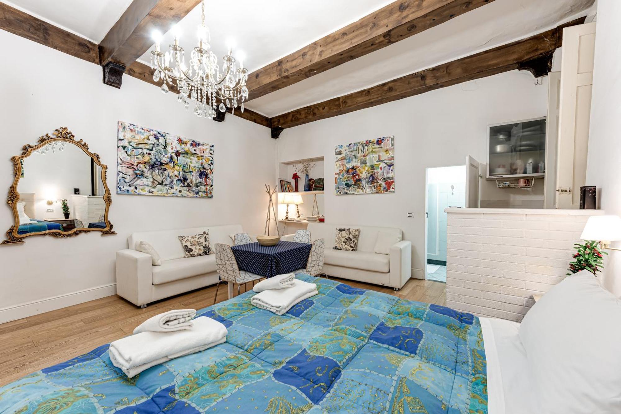 Quiet Independent At The Duomo Apartamento